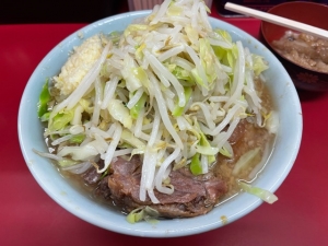二郎　中山駅前店