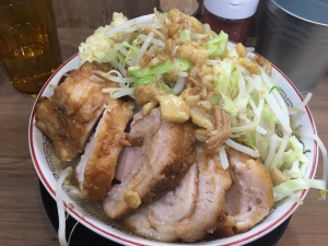 ラーメン豚山　大船店